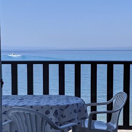 Seafront Apartment Pefkochori Zewnętrze zdjęcie