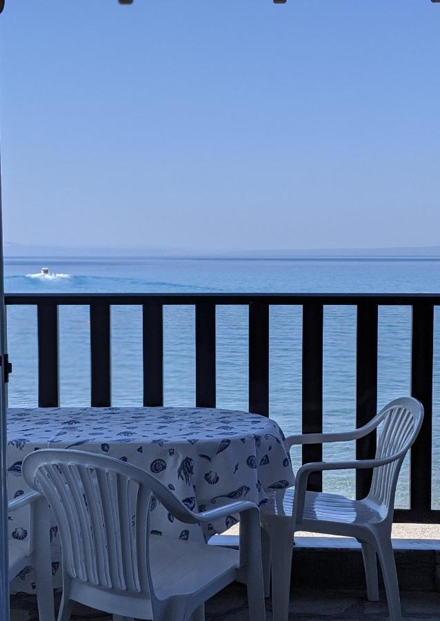 Seafront Apartment Pefkochori Zewnętrze zdjęcie
