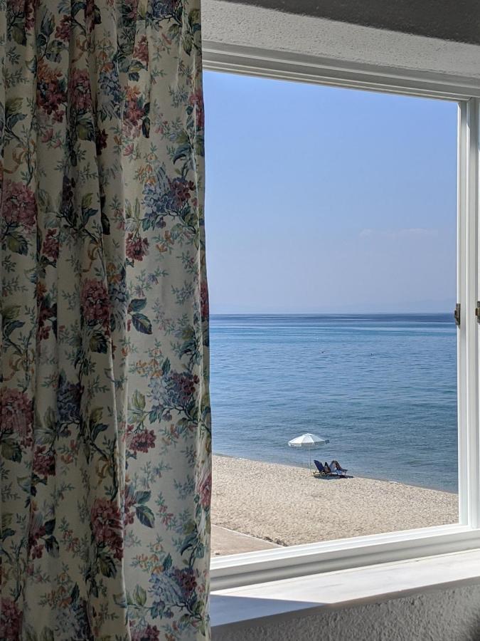 Seafront Apartment Pefkochori Zewnętrze zdjęcie